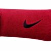 FROTKA NA RĘKĘ SZEROKA NIKE SWOOSH DOUBLEWIDE czerwona /2szt/ NN05624601